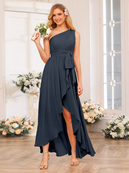 Forme Princesse Une épaule Longue Robes de soirée de mariage avec Ceintures