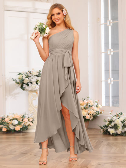 Forme Princesse Une épaule Longue Robes de soirée de mariage avec Ceintures