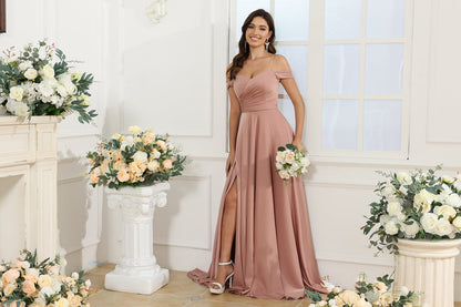 Robe de Mariée Longue à Épaules Dénudées et Coupe Princesse avec Fente Sur Le Côté