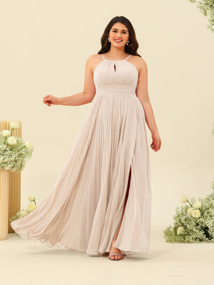 Robe de Demoiselle d'Honneur Longue Grande Taille à Col Licou et Coupe Princesse avec Fente Sur Le Côté et Volants