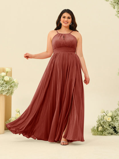Robe de Demoiselle d'Honneur Longue Grande Taille à Col Licou et Coupe Princesse avec Fente Sur Le Côté et Volants