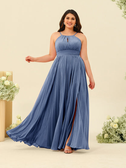 Robe de Demoiselle d'Honneur Longue Grande Taille à Col Licou et Coupe Princesse avec Fente Sur Le Côté et Volants