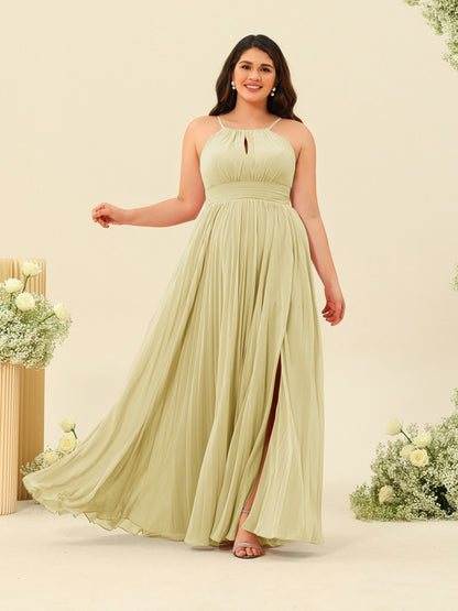 Robe de Demoiselle d'Honneur Longue Grande Taille à Col Licou et Coupe Princesse avec Fente Sur Le Côté et Volants