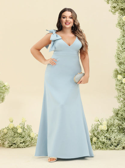 Robe de Demoiselled'Honneur Grande Taille, Coupe Fourreau/Colonne, Col en V, Sans Manches, Longueur au Sol avec Nœud Papillon