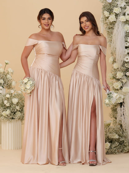 Robes de Demoiselle d'Honneur Longues à Ligne A/Princesse, Décolleté Épaules Dénudées, Froncées, avec Fente Latérale et Plis