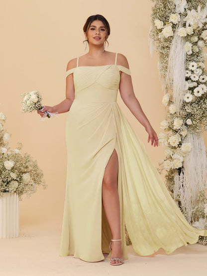 Robes de Demoiselle d'Honneur Grande Taille Fourreau/Colonne Décolleté Épaules Dénudées Bretelles Spaghetti avec Fente Latérale