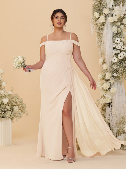 Robes de Demoiselle d'Honneur Grande Taille Fourreau/Colonne Décolleté Épaules Dénudées Bretelles Spaghetti avec Fente Latérale