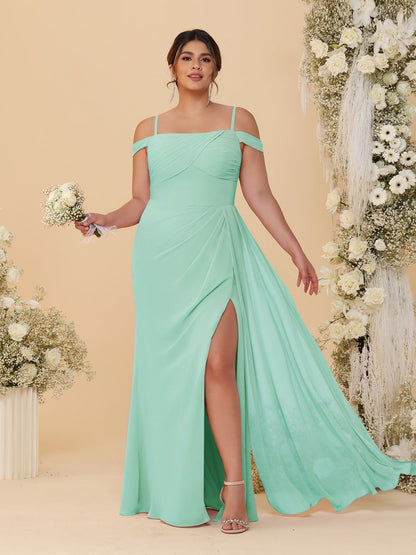 Robes de Demoiselle d'Honneur Grande Taille Fourreau/Colonne Décolleté Épaules Dénudées Bretelles Spaghetti avec Fente Latérale