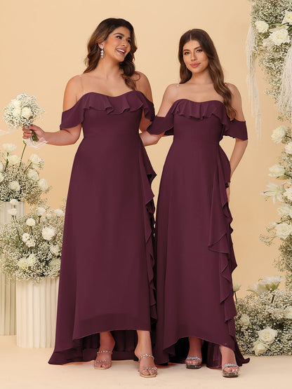 Robes de Demoiselle d'Honneur Ligne A/Princesse Décolleté Épaule Nue Bretelles Spaghetti sans Manches avec Volants