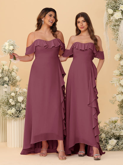 Robes de Demoiselle d'Honneur Ligne A/Princesse Décolleté Épaule Nue Bretelles Spaghetti sans Manches avec Volants