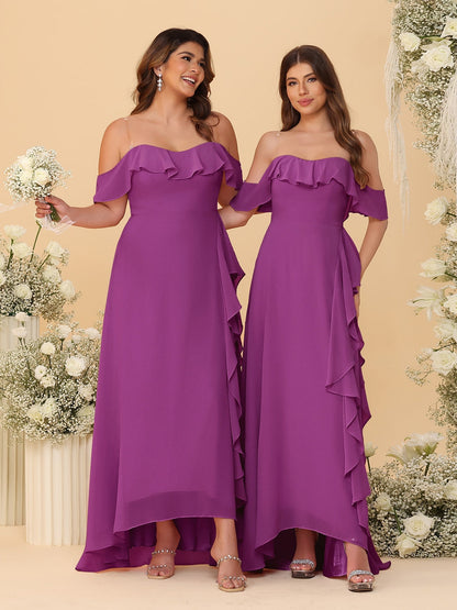 Robes de Demoiselle d'Honneur Ligne A/Princesse Décolleté Épaule Nue Bretelles Spaghetti sans Manches avec Volants
