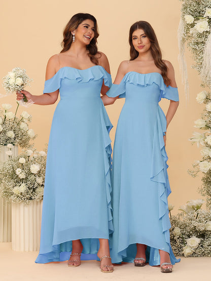 Robes de Demoiselle d'Honneur Ligne A/Princesse Décolleté Épaule Nue Bretelles Spaghetti sans Manches avec Volants