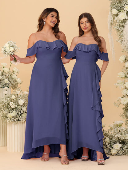Robes de Demoiselle d'Honneur Ligne A/Princesse Décolleté Épaule Nue Bretelles Spaghetti sans Manches avec Volants