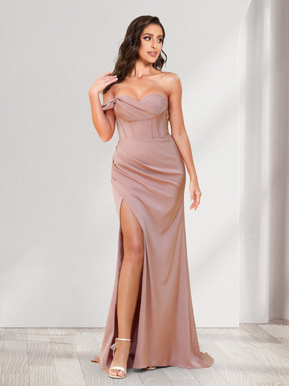 Robes de demoiselle d'honneur trompette/sirène, une épaule, longueur au sol, froncées, avec fente latérale