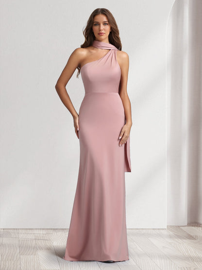 Robes maxi fourreau/colonne, dos nu, longues, avec écharpe de cou