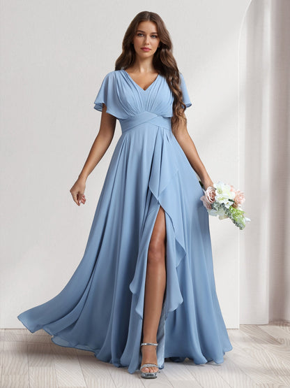 Robes de demoiselle d'honneur coupe trapèze/princesse, col en V, manches courtes, avec volants et fente latérale