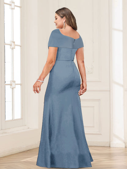 Robes de Mère de la Mariée Grande Taille à Col Carré, Manches Courtes et Trompette/Sirène avec Fronces