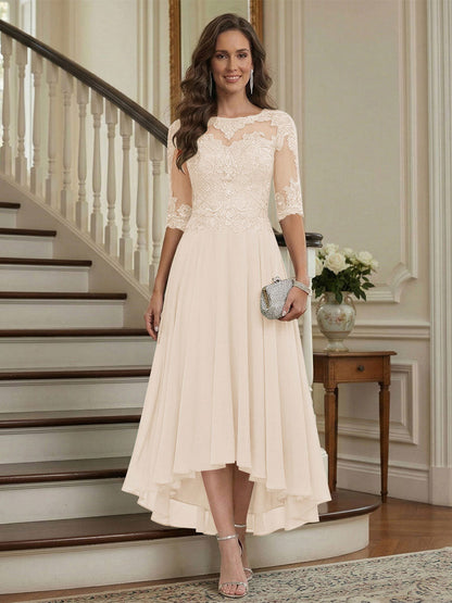 Robe de la mère de la mariée trapèze asymétrique, col rond, demi-manches, froncée avec appliqués