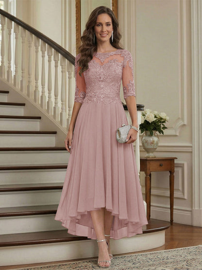 Robe de la mère de la mariée trapèze asymétrique, col rond, demi-manches, froncée avec appliqués