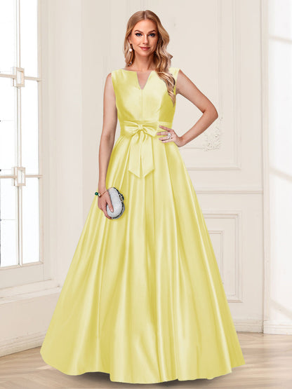 Robe de Mère de la Mariée Coupe A-Line/Princesse, Col en V, Sans Manches avec Nœud