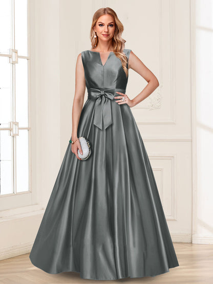 Robe de Mère de la Mariée Coupe A-Line/Princesse, Col en V, Sans Manches avec Nœud