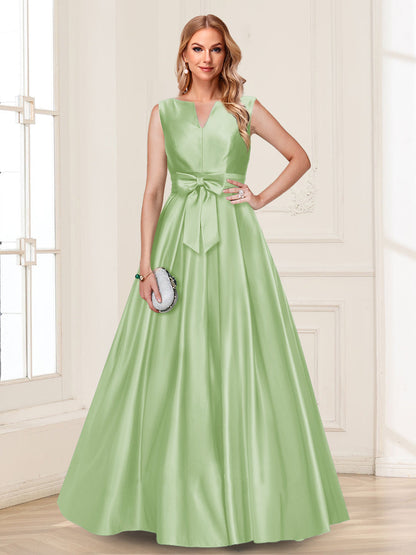 Robe de Mère de la Mariée Coupe A-Line/Princesse, Col en V, Sans Manches avec Nœud