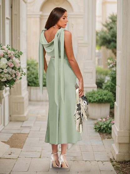 Robe de Demoiselled'Honneur Sirène/Trompette, Col Bénitier, Sans Manches, Longueur Thé, Froncée