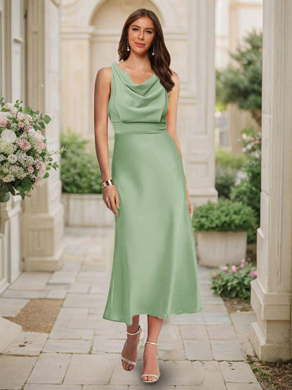 Robe de Demoiselled'Honneur Sirène/Trompette, Col Bénitier, Sans Manches, Longueur Thé, Froncée