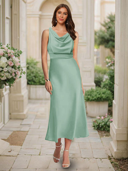Robe de Demoiselled'Honneur Sirène/Trompette, Col Bénitier, Sans Manches, Longueur Thé, Froncée