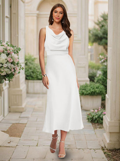 Robe de Demoiselled'Honneur Sirène/Trompette, Col Bénitier, Sans Manches, Longueur Thé, Froncée