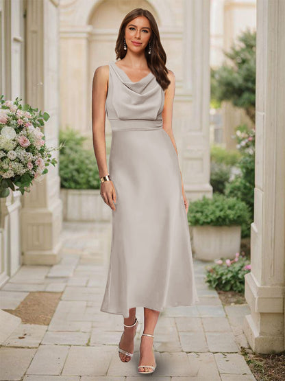 Robe de Demoiselled'Honneur Sirène/Trompette, Col Bénitier, Sans Manches, Longueur Thé, Froncée