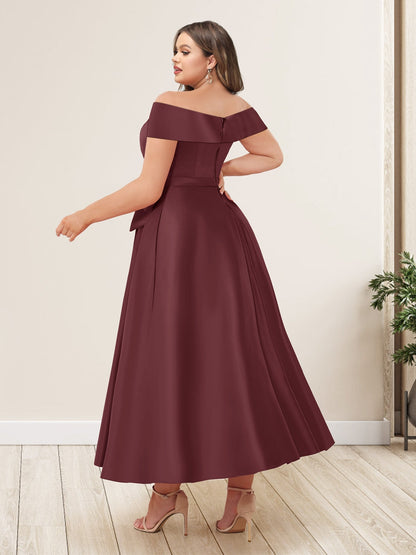 Robe de Soirée Longue Grande Taille, Coupe Trapèze/Princesse, Épaules Dénudées, Sans Manches avec Nœud Papillon