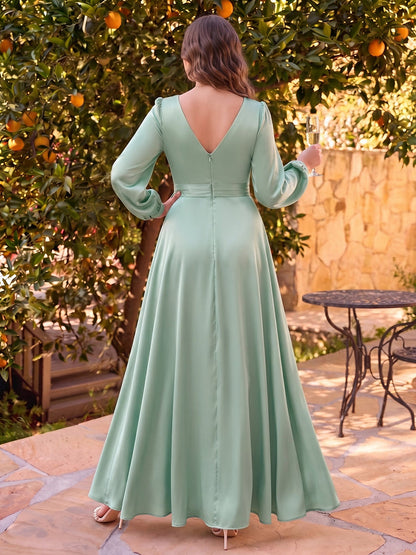 Robe de demoiselle d'honneur grande taille longue en satin de soie, coupe trapèze/princesse, col en V, manches longues, avec fente latérale
