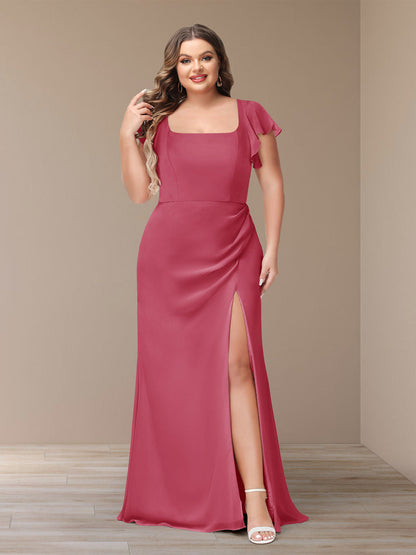 Robe de Demoiselle d'Honneur Grande Taille En Mousseline à Manches Courtes et Fourreau/Colonne avec Côté Fendu