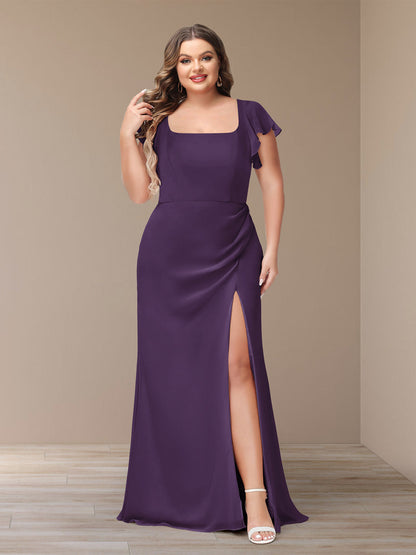 Robe de Demoiselle d'Honneur Grande Taille En Mousseline à Manches Courtes et Fourreau/Colonne avec Côté Fendu