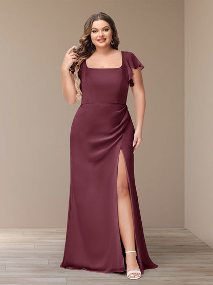 Robe de Demoiselle d'Honneur Grande Taille En Mousseline à Manches Courtes et Fourreau/Colonne avec Côté Fendu