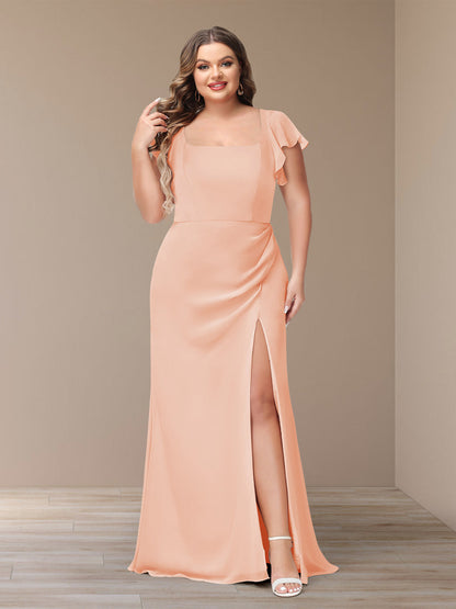 Robe de Demoiselle d'Honneur Grande Taille En Mousseline à Manches Courtes et Fourreau/Colonne avec Côté Fendu