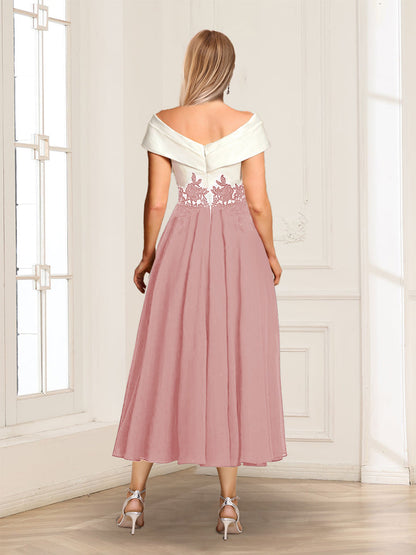 Robe de Mariée Trapèze/Princesse à Col en V et Manches Courtes, Longueur Thé avec Appliques