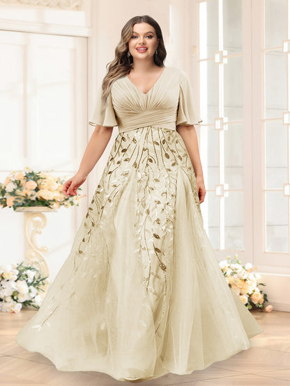 Robes de Demoiselle d'Honneur Grande Taille en Chiffon avec Décolleté en V, Manches Mi-Longues, Fente Latérale et Appliqués Ligne A