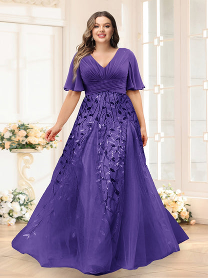Robes de Demoiselle d'Honneur Grande Taille en Chiffon avec Décolleté en V, Manches Mi-Longues, Fente Latérale et Appliqués Ligne A