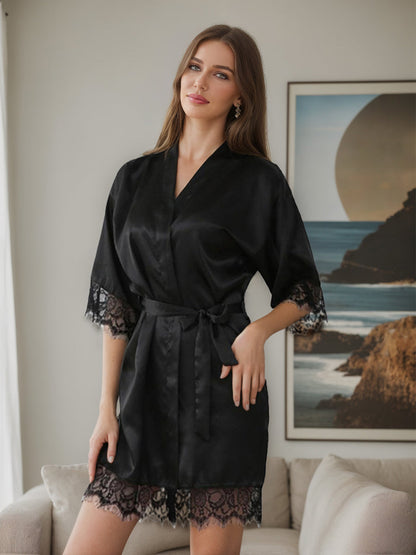 Robes de Mariée Courtes/Mini en Satin de Soie de Couleur Unie avec Bordure en Dentelle