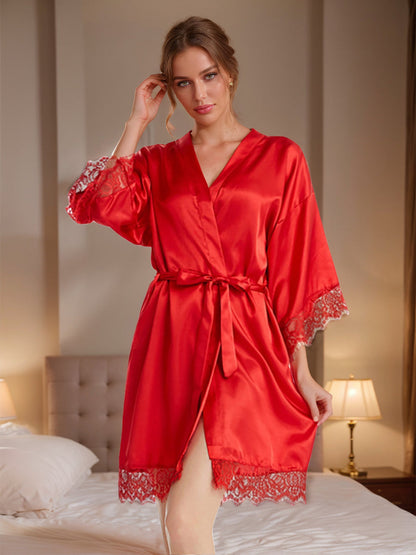 Robes de Mariée Courtes/Mini en Satin de Soie de Couleur Unie avec Bordure en Dentelle