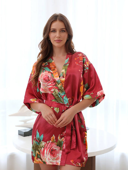 Robes de Demoiselles d'Honneur Courtes à Manches Mi-Longues avec Imprimé Pivoine Rouge