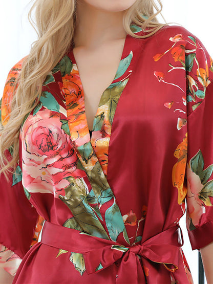 Robes de Demoiselles d'Honneur Courtes à Manches Mi-Longues avec Imprimé Pivoine Rouge