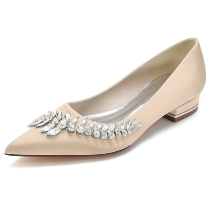 Chaussures de Soirée En Satin de Soie pour Femmes avec Talon Plat et Bout Fermé et Strass