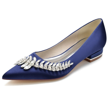Chaussures de Soirée En Satin de Soie pour Femmes avec Talon Plat et Bout Fermé et Strass