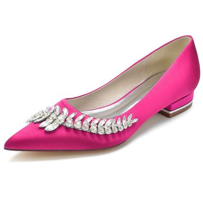 Chaussures de Soirée En Satin de Soie pour Femmes avec Talon Plat et Bout Fermé et Strass
