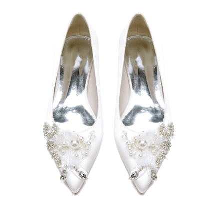 Chaussures de Soirée à Talon Plat et Bout Fermé En Satin de Soie pour Femmes avec Fleur Perles et Strass