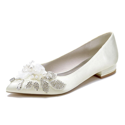 Chaussures de Soirée à Talon Plat et Bout Fermé En Satin de Soie pour Femmes avec Fleur Perles et Strass