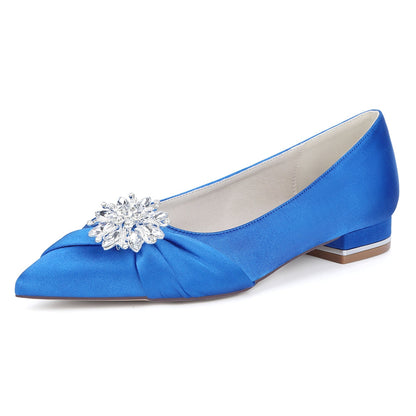 Chaussures de Mariage à Talon Plat et Bout Fermé en Satin de Soie Pour Femmes avec Strass